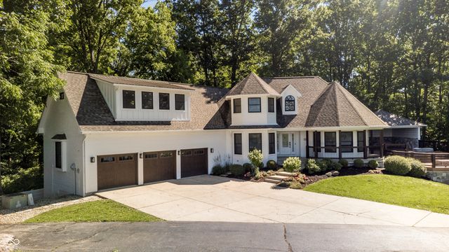 8641 Fawn Lake Circle, Indianapolis, IN 46278