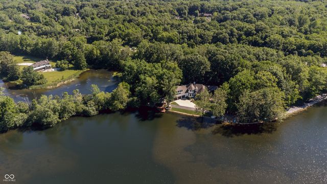8641 Fawn Lake Circle, Indianapolis, IN 46278
