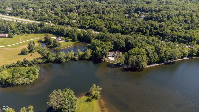 8641 Fawn Lake Circle, Indianapolis, IN 46278