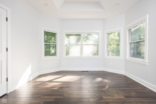 8641 Fawn Lake Circle, Indianapolis, IN 46278