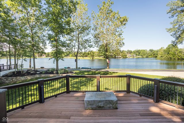 8641 Fawn Lake Circle, Indianapolis, IN 46278