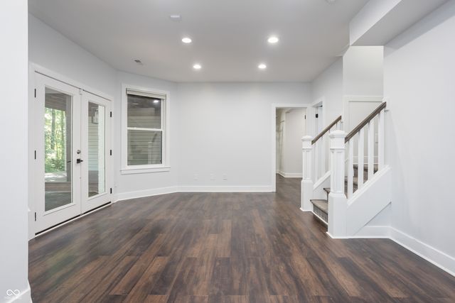 8641 Fawn Lake Circle, Indianapolis, IN 46278