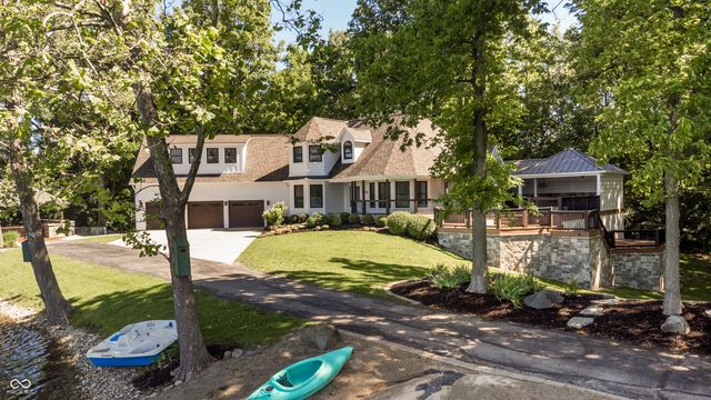 8641 Fawn Lake Circle, Indianapolis, IN 46278