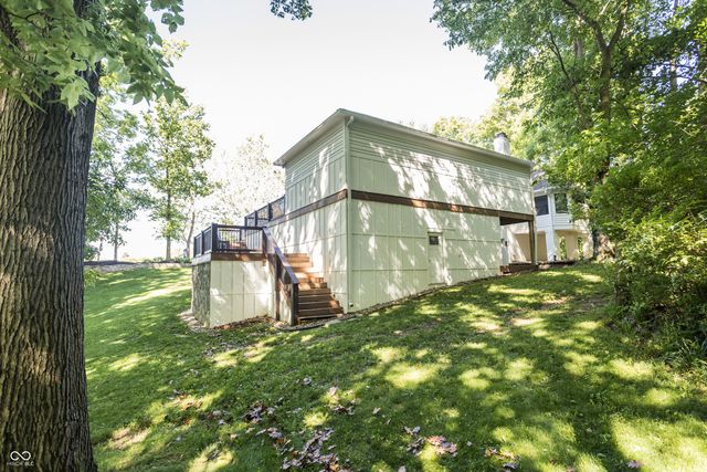 8641 Fawn Lake Circle, Indianapolis, IN 46278
