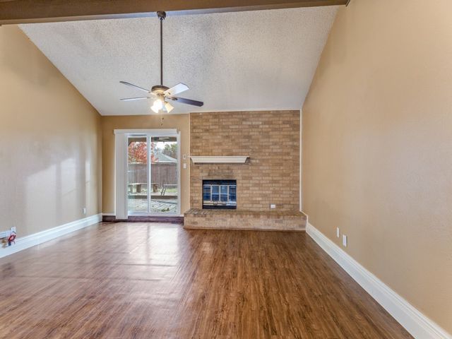 8028 Berrybrook Drive, Watauga, TX 76148