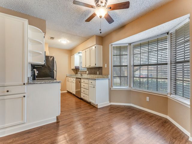 8028 Berrybrook Drive, Watauga, TX 76148