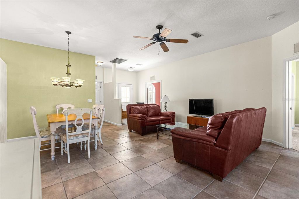 Image 11 of property listing at 2380 NW 53RD AVENUE ROAD, Ocala, FL 34482