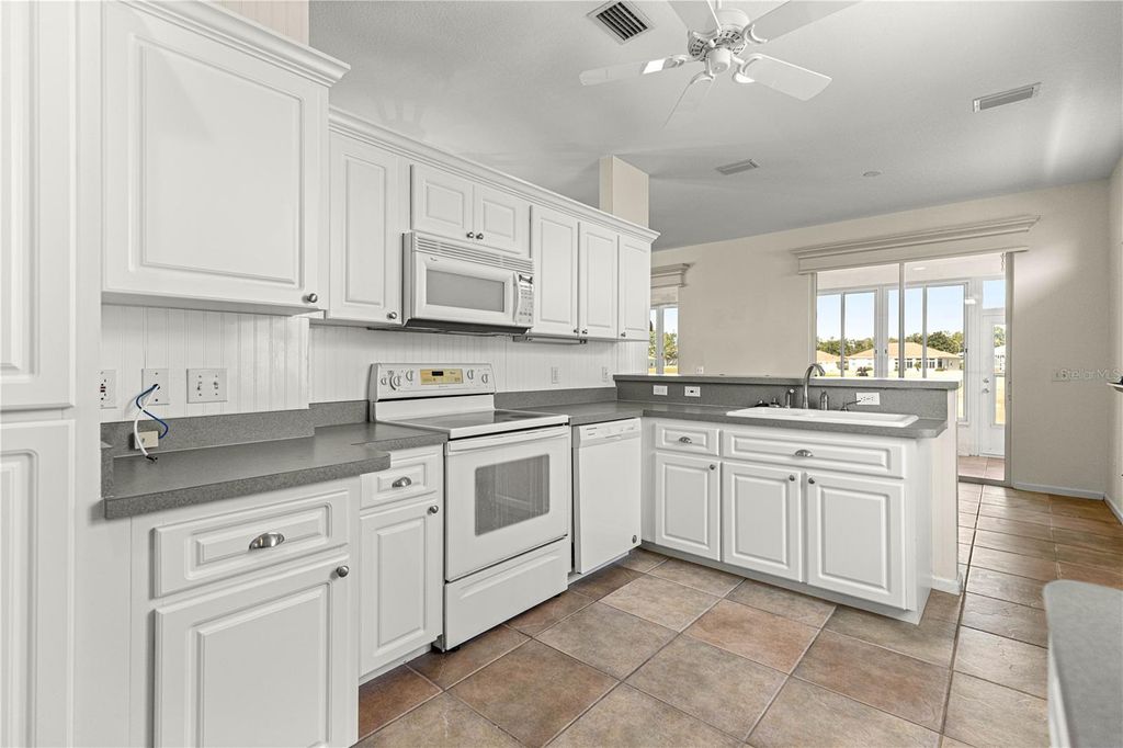 Image 15 of property listing at 2380 NW 53RD AVENUE ROAD, Ocala, FL 34482