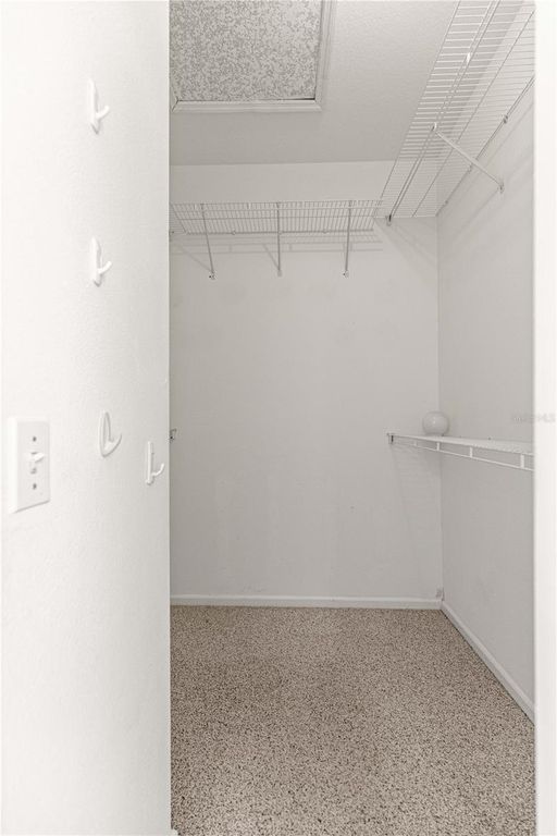 Image 4 of property listing at 2380 NW 53RD AVENUE ROAD, Ocala, FL 34482