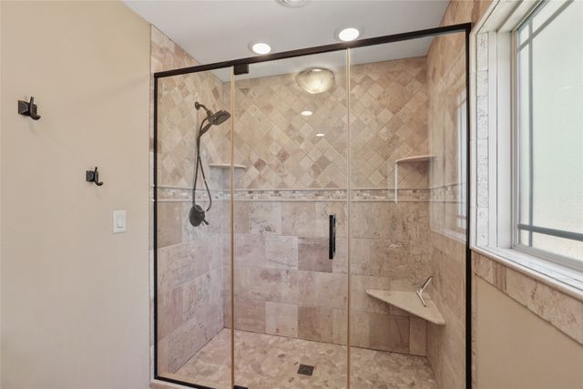 1810 Sunset Street, Grinnell, IA 50112