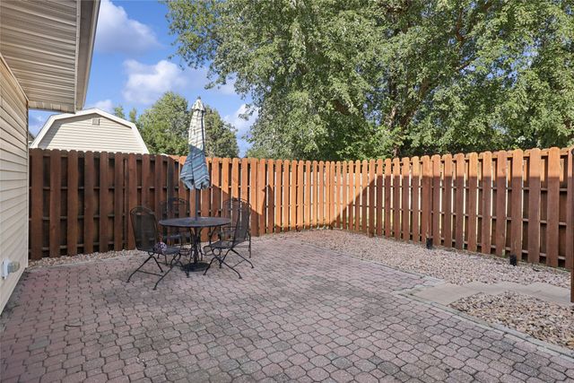 1810 Sunset Street, Grinnell, IA 50112