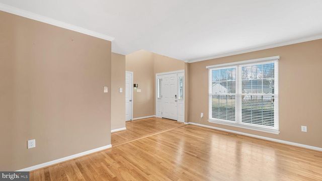 14691 STRATFORD DR, Woodbridge, VA 22193