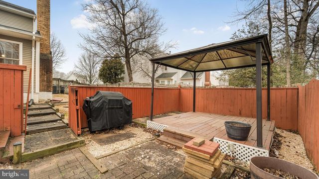 14691 STRATFORD DR, Woodbridge, VA 22193