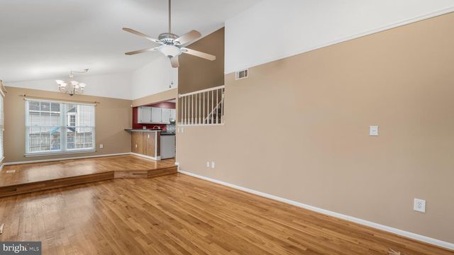 14691 STRATFORD DR, Woodbridge, VA 22193