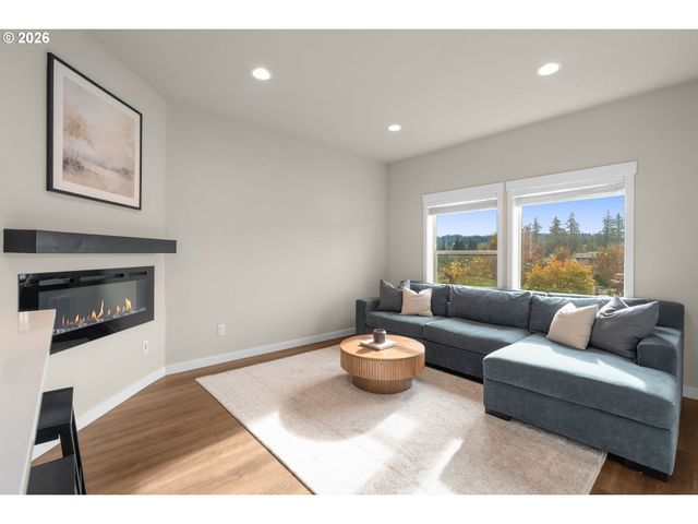 16545 Se SUNSHOWER Pl, Happy Valley, OR 97086