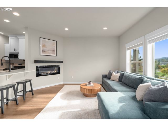 16545 Se SUNSHOWER Pl, Happy Valley, OR 97086