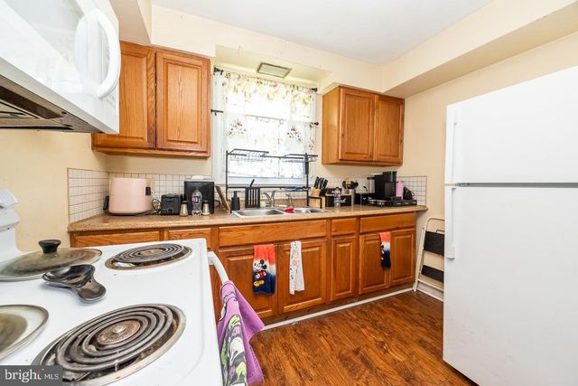 386 MADISON ST, Coatesville, PA 19320