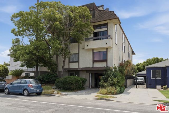 12438 Short Avenue 4, Los Angeles, CA 90066