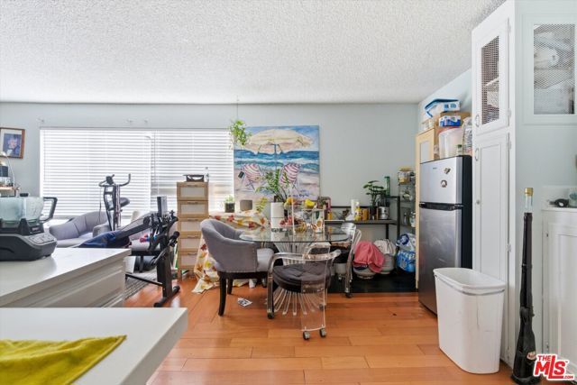 12438 Short Avenue 4, Los Angeles, CA 90066