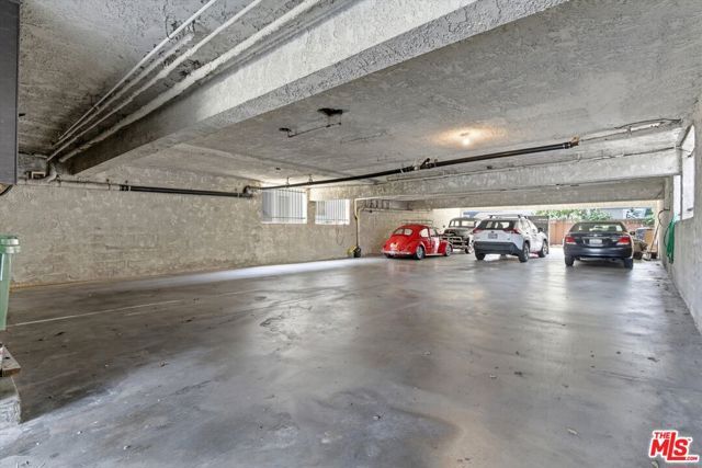 12438 Short Avenue 4, Los Angeles, CA 90066