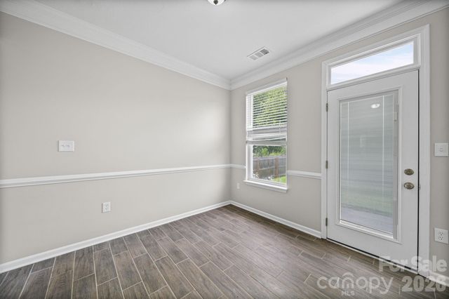8246 Weeping Fig Lane, Charlotte, NC 28215