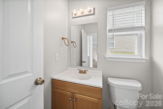 8246 Weeping Fig Lane, Charlotte, NC 28215