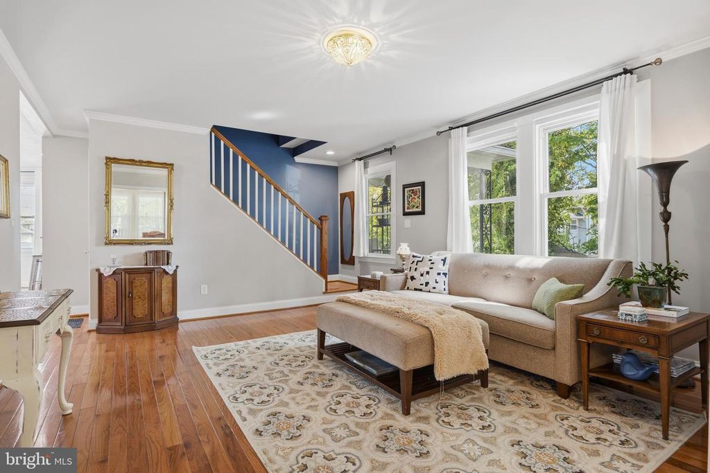 Image 14 of property listing at 3401 COPLEY RD, Baltimore, MD 21215