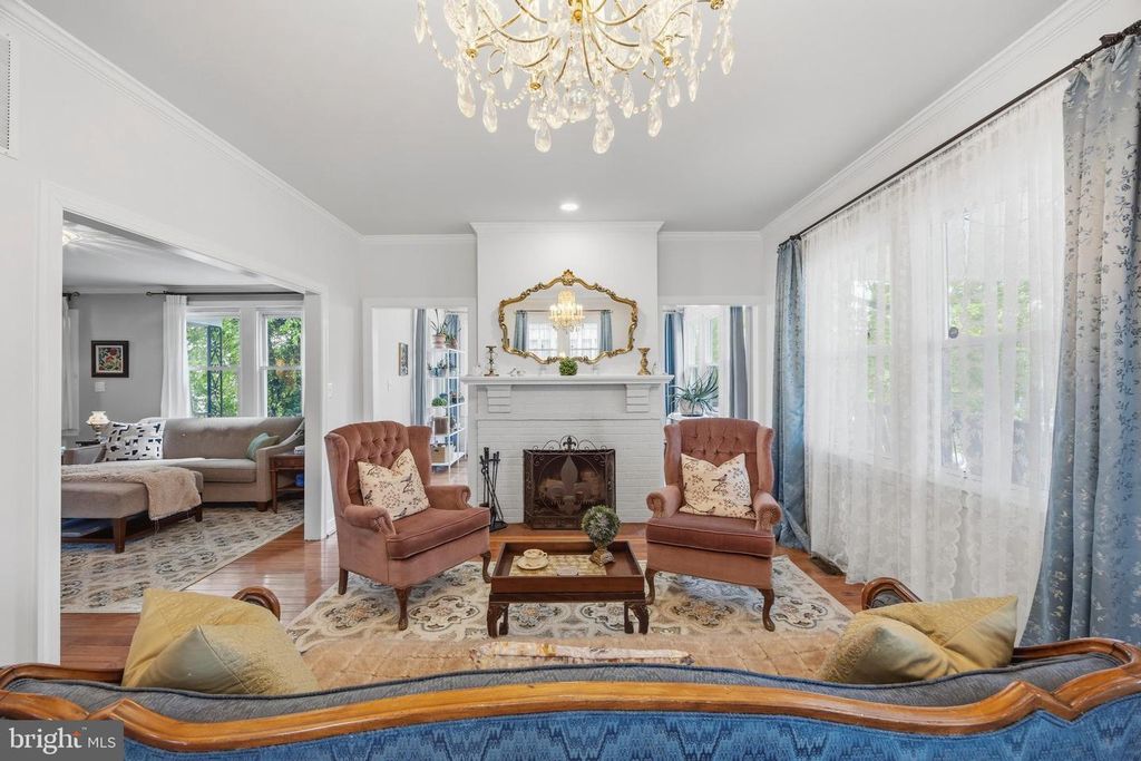 Image 20 of property listing at 3401 COPLEY RD, Baltimore, MD 21215