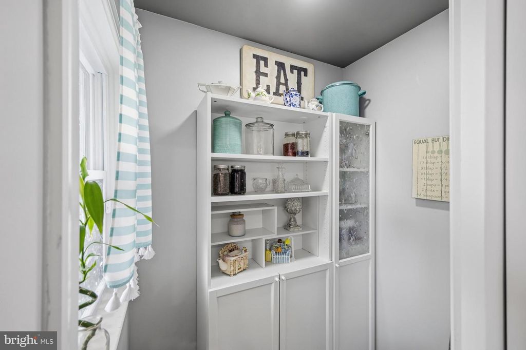 Image 35 of property listing at 3401 COPLEY RD, Baltimore, MD 21215