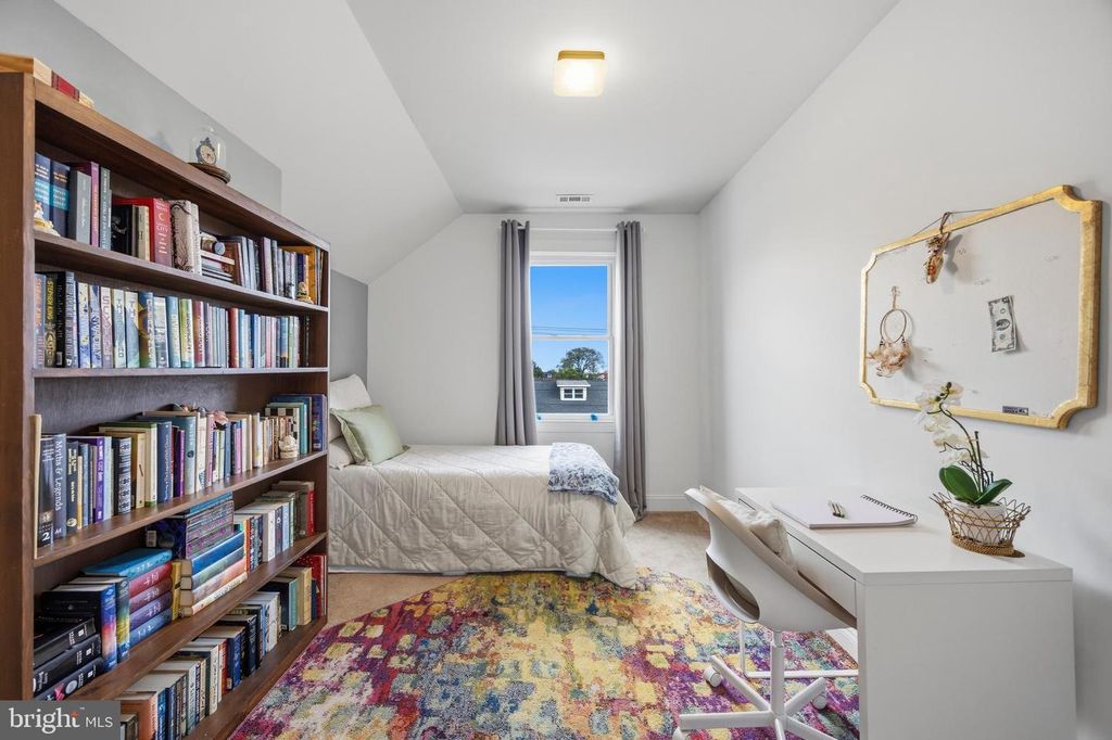 Image 41 of property listing at 3401 COPLEY RD, Baltimore, MD 21215