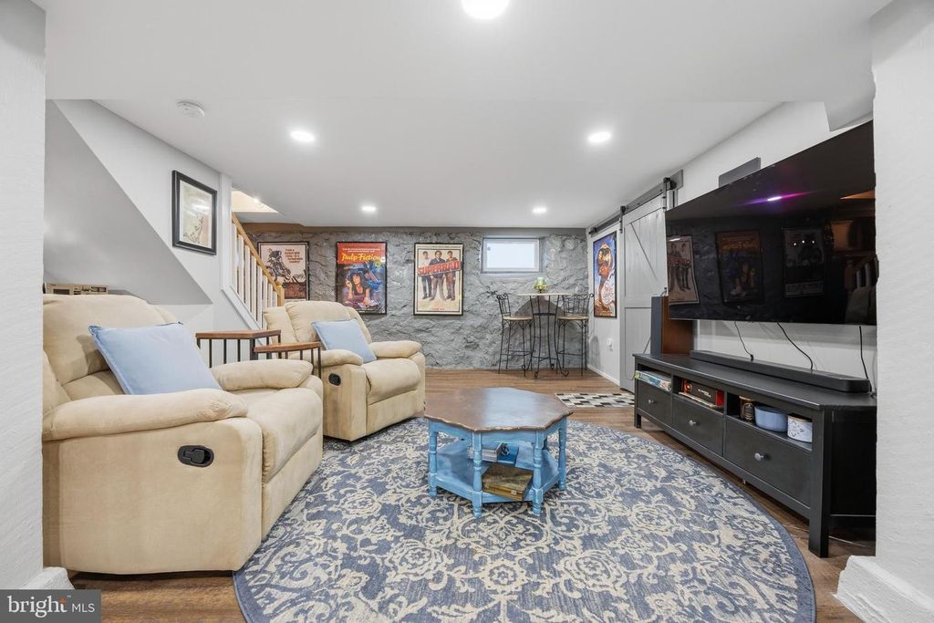 Image 50 of property listing at 3401 COPLEY RD, Baltimore, MD 21215