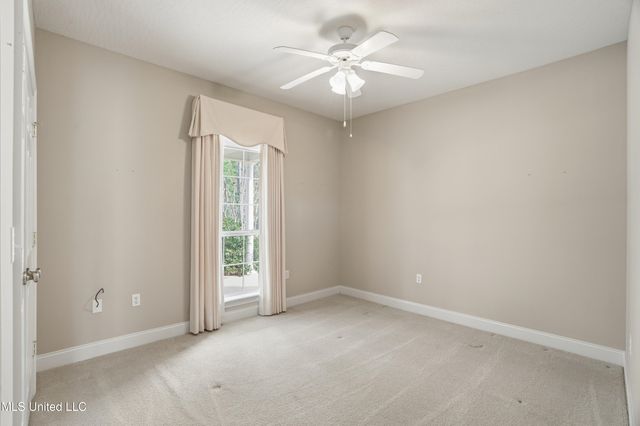 212 Whistlers Way, Hattiesburg, MS 39402