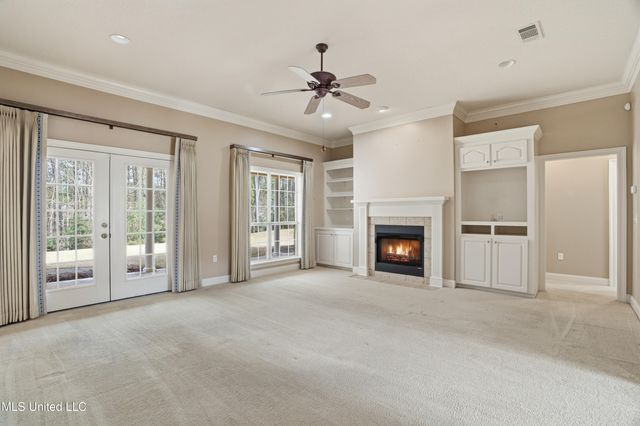 212 Whistlers Way, Hattiesburg, MS 39402