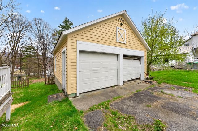 7 Broadview Terrace, Granville, NY 12832