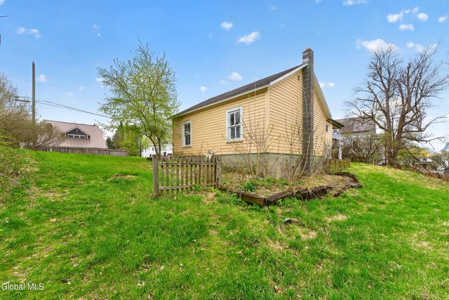 7 Broadview Terrace, Granville, NY 12832