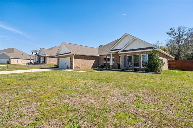 8275 Philsdale S Lane, Semmes, AL 36575