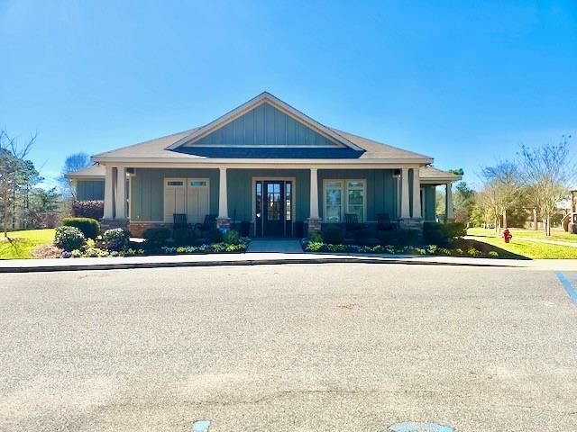 8275 Philsdale S Lane, Semmes, AL 36575