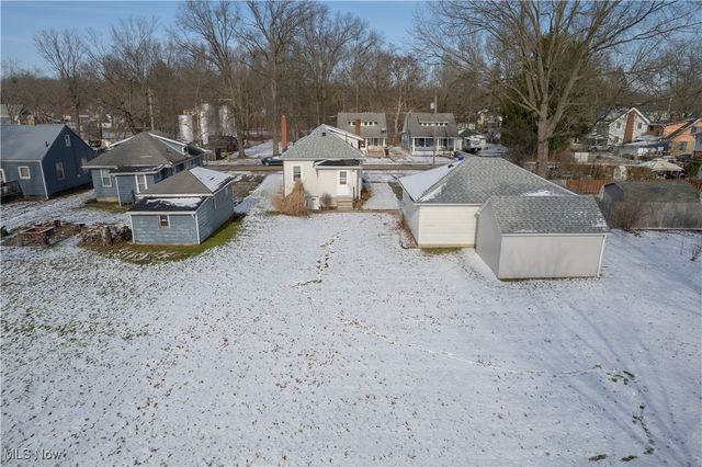 219 W Central Avenue, Ravenna, OH 44266