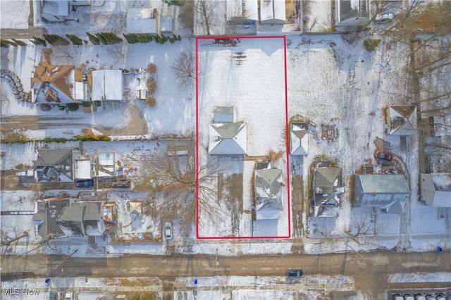 219 W Central Avenue, Ravenna, OH 44266