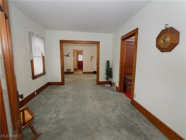 219 W Central Avenue, Ravenna, OH 44266