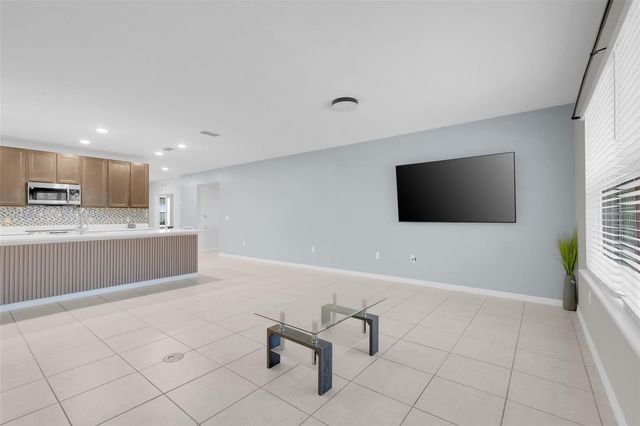 15211 SILVER EAGLE ROAD, Groveland, FL 34736