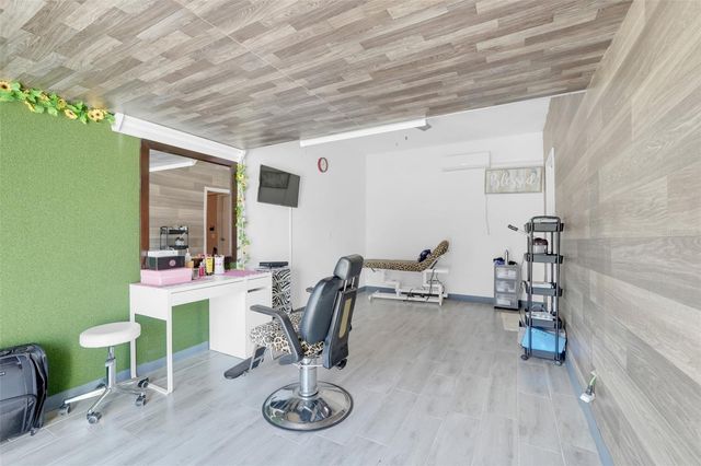 15211 SILVER EAGLE ROAD, Groveland, FL 34736