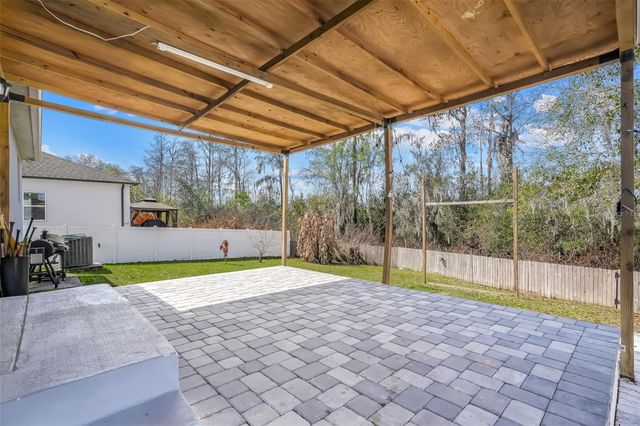 15211 SILVER EAGLE ROAD, Groveland, FL 34736