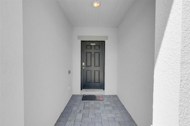 15211 SILVER EAGLE ROAD, Groveland, FL 34736