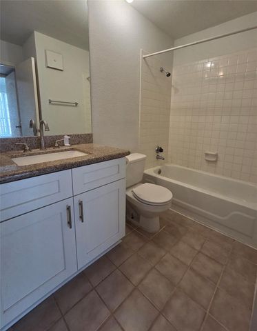 8055 Cambridge Street 58, Houston, TX 77054