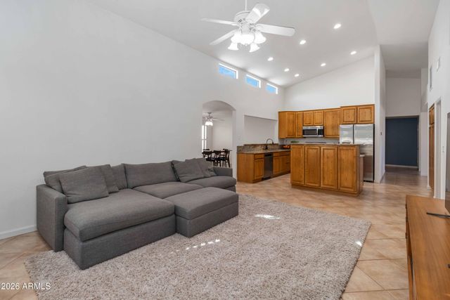 211 E RHEA Road, Tempe, AZ 85284