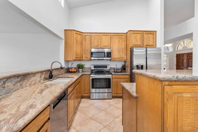 211 E RHEA Road, Tempe, AZ 85284