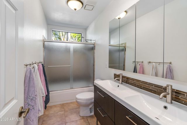 211 E RHEA Road, Tempe, AZ 85284