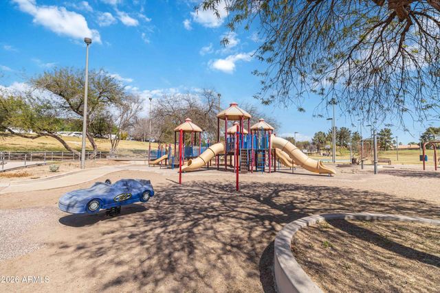 211 E RHEA Road, Tempe, AZ 85284