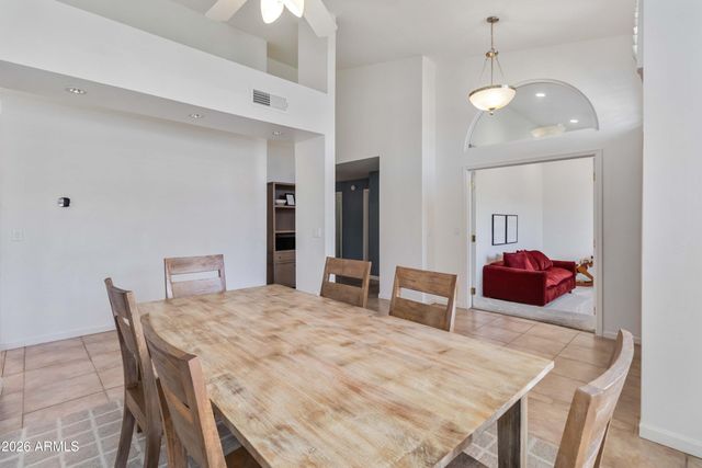 211 E RHEA Road, Tempe, AZ 85284